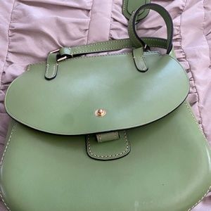 Dooney Bourke
